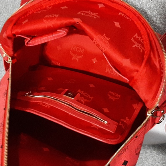 COPY - ⭐Host Pick⭐ Mcm Red Dual Stark Visetos Backpack - Picture 9 of 11